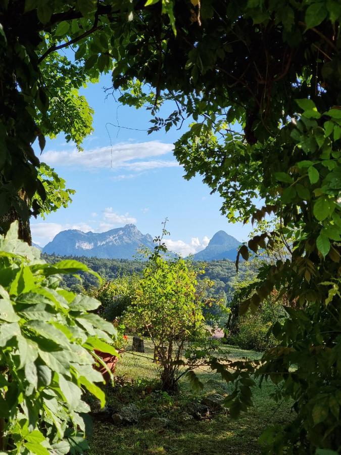 La Vallombreuse Bed and Breakfast Menthon-Saint-Bernard Exteriör bild